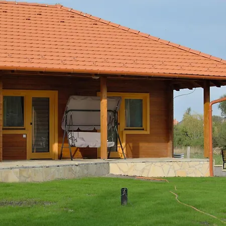 Majorka Vendeghaz Διαμέρισμα *