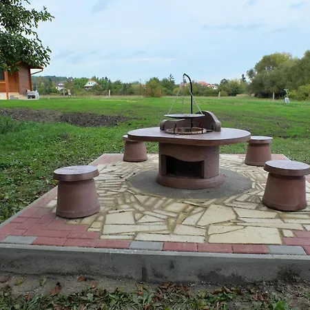 Majorka Vendeghaz Diósjenő